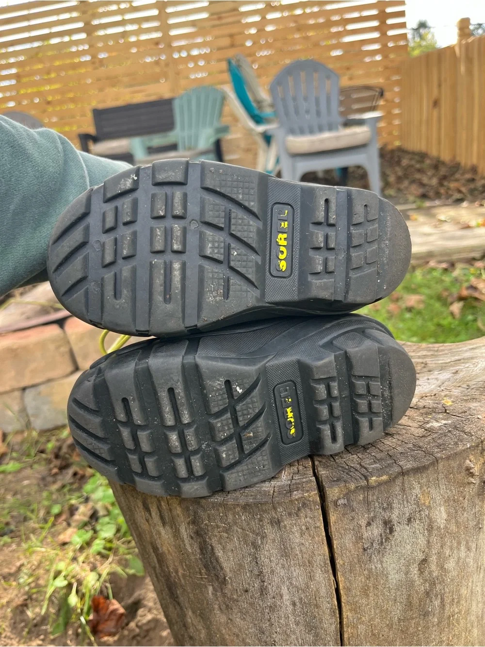 Sorel flurry snow
